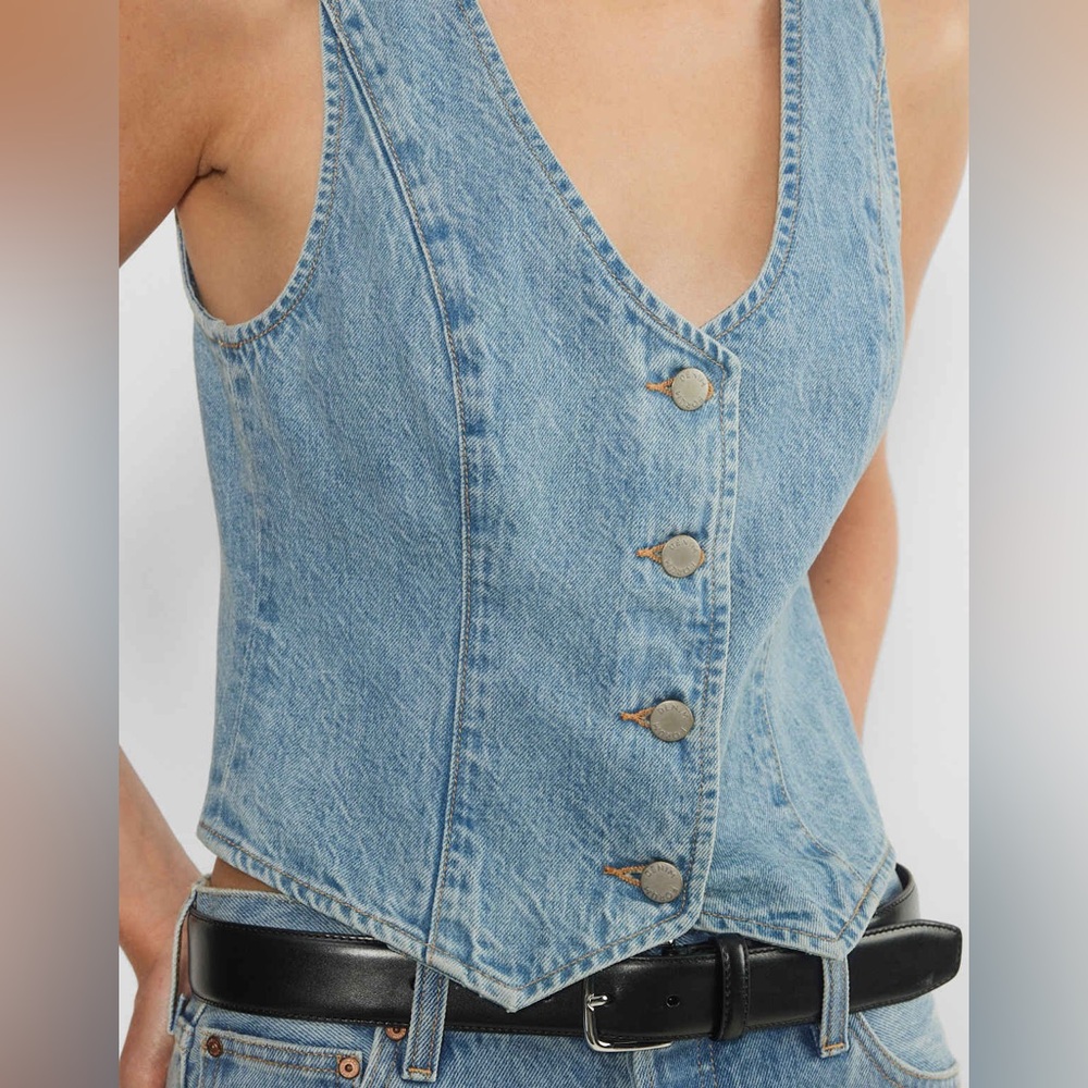 Aritzia Denim Forum The 90s Mia Denim Vest - Picture 3 of 4